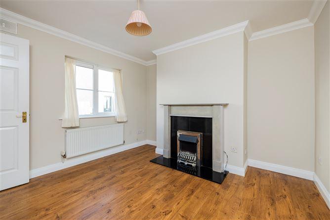 30, Barons Hall Park, Co. Dublin, historical listing image 4