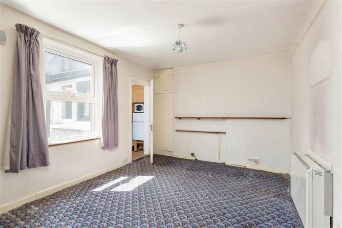 5, Oscar Square, Dublin 8, historical listing image 2