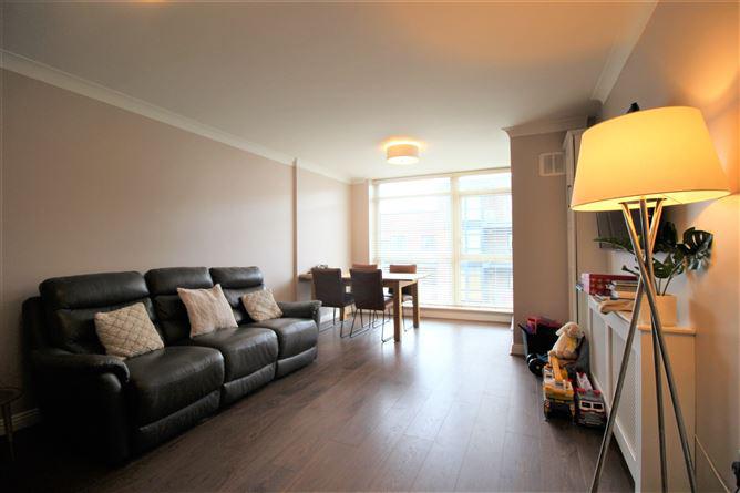 24 Shalimar, Monastery Road, Clondalkin, Dublin 22, historical listing image 3