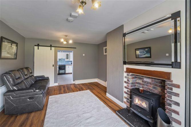 6 The Bungalows, Pearse Park, Dundalk, Co. Louth, historical listing image 2