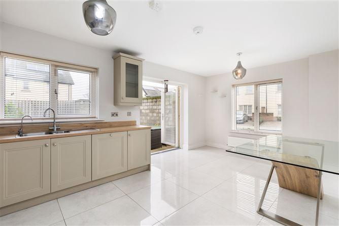 25 Barnwell Woods, Clonsilla, Dublin 15, D15VE8D, historical listing image 5