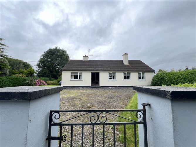 Mobarnane, Fethard, Co. Tipperary, E91XT86, historical listing image 1
