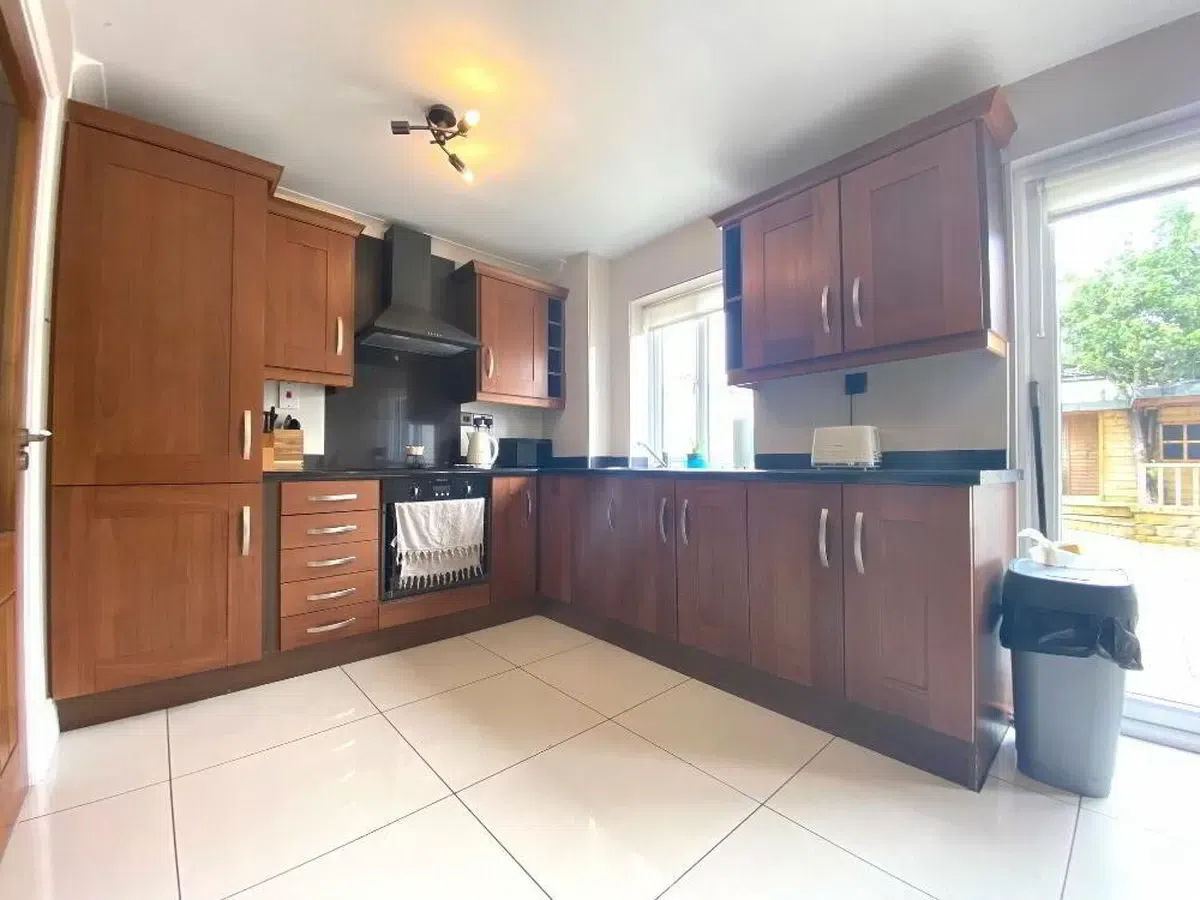8 Rowlagh Gardens, Clondalkin, Dublin 22, historical listing image 6