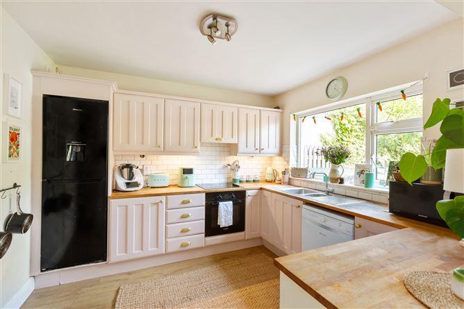 4 Cherry Rise, Delgany Wood, Delgany, Co Wicklow, Delgany, Wicklow, historical listing image 4