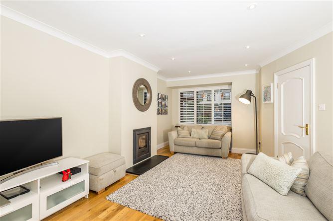 6 Beach View, Del Val Avenue, Sutton, Dublin 13, D13WK61, historical listing image 3