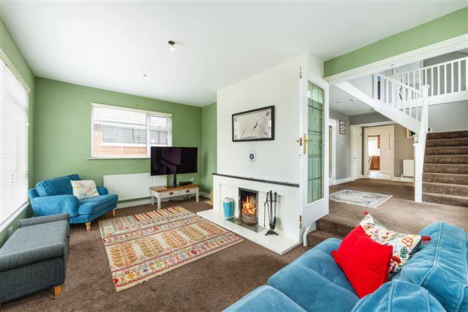28 Casana View, Howth, Co. Dublin, historical listing image 2