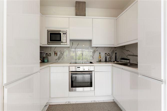 Apartment 150, Bloomfield Park, Bloomfield Avenue, Donnybrook, Dublin 4, County Dublin, historical listing image 6