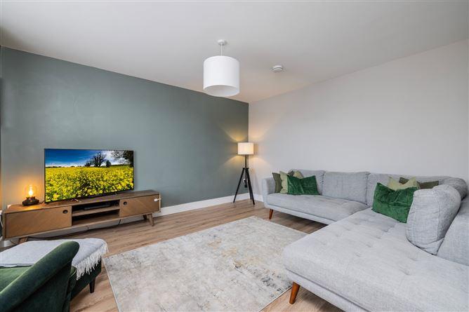 35, Knightsgate Crescent, Co. Dublin, historical listing image 3