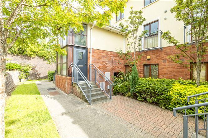 321 Charlesland Park, Greystones, Co. Wicklow, historical listing image 1