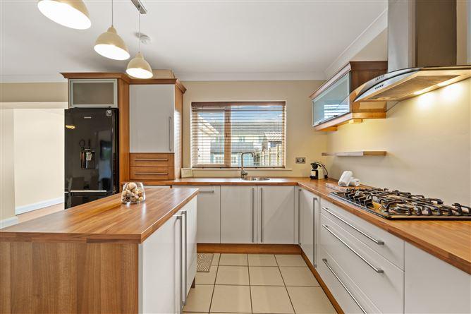 106 Dun Eoin, Carrigaline, Cork, historical listing image 6