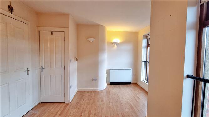 Apt 6 Pier 19, Bridgefoot St, Dublin 8, County Dublin, historical listing image 5