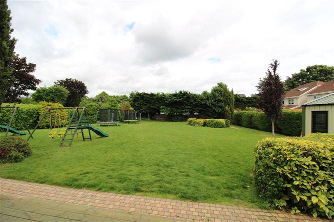 52 Beechpark Avenue, Castleknock, Castleknock, Dublin 15, D15P5NP, historical listing image 3