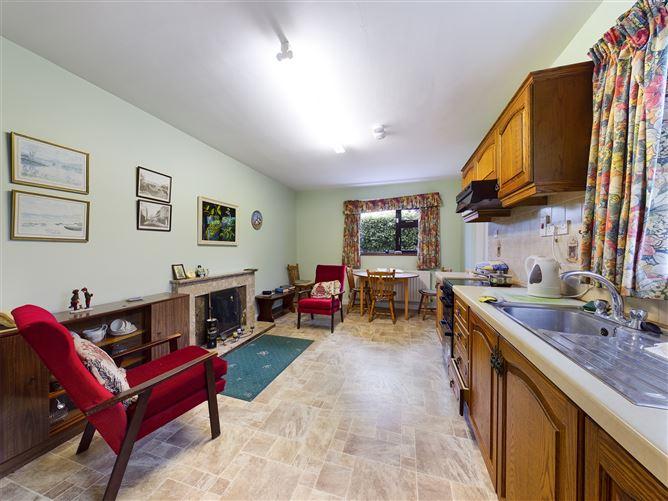 Moyvale, 51, Maunsells Park, Co. Galway, historical listing image 5