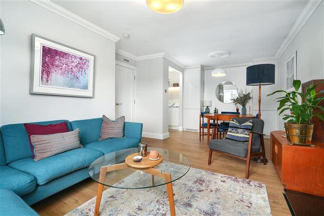 32, The Orchard Carpenterstown Road, Dublin 15, historical listing image 1