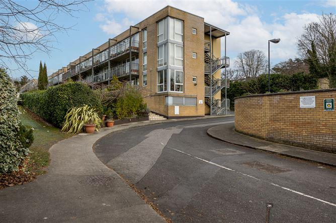 Apartment 17 Griffith Hall, Block B, Glandore Road, Drumcondra, Dublin 9, historical listing image 3