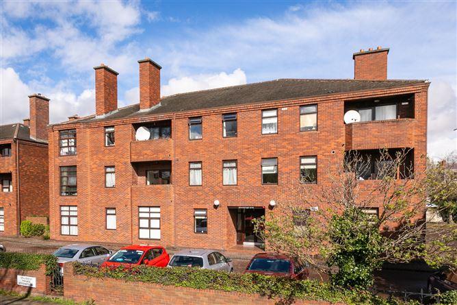 18 Woodleigh Oak, Rathgar, Dublin 6, historical listing image 2