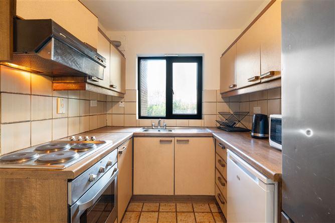 Apartment 9 Packenham, Sloperton, Monkstown, Dublin, historical listing image 3