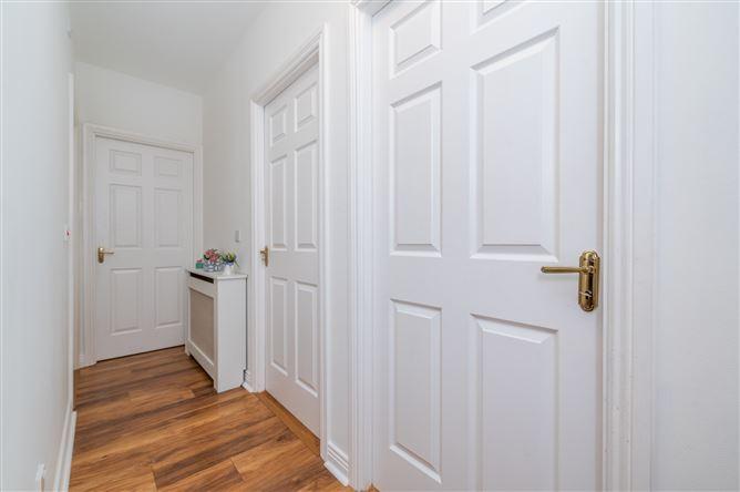 Apt 16, Block B, Maryfield Court, Naas, Kildare, historical listing image 3