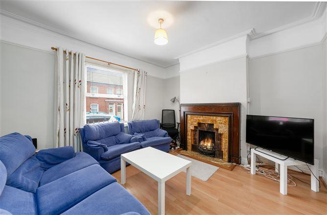 Original advertisement for 33 CARLINGFORD RD, DRUMCONDRA, DUBLIN 9