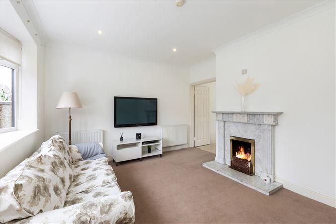 1, Westminster Court, Dublin 18, historical listing image 4