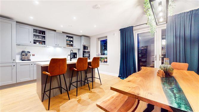 15 the crescent, silverbanks, stamullen, historical listing image 5