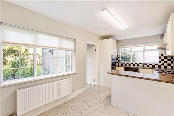 94 Cherrywood, Loughlinstown, Co. Dublin, historical listing image 6