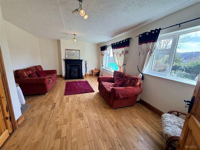 8, Hazelwood Court, Co. Cork, historical listing image 3