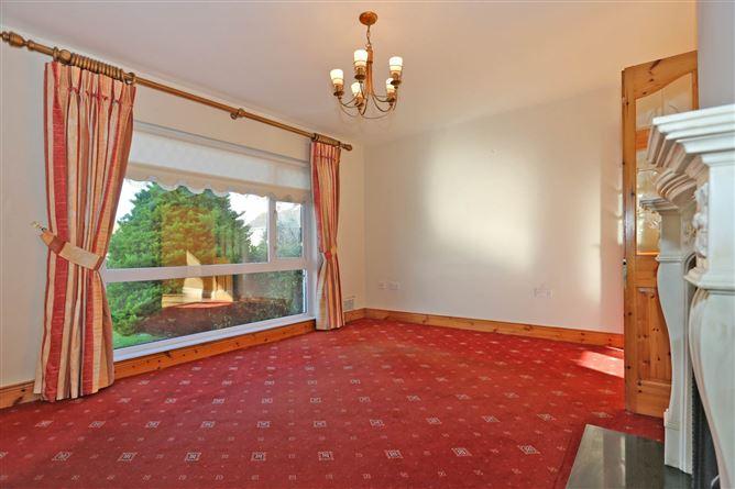 2 Cherry Avenue, Caherdavin Lawn, Caherdavin, Limerick, historical listing image 4
