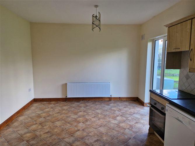 17 Beechwood Park, Tinahely, Wicklow, historical listing image 5