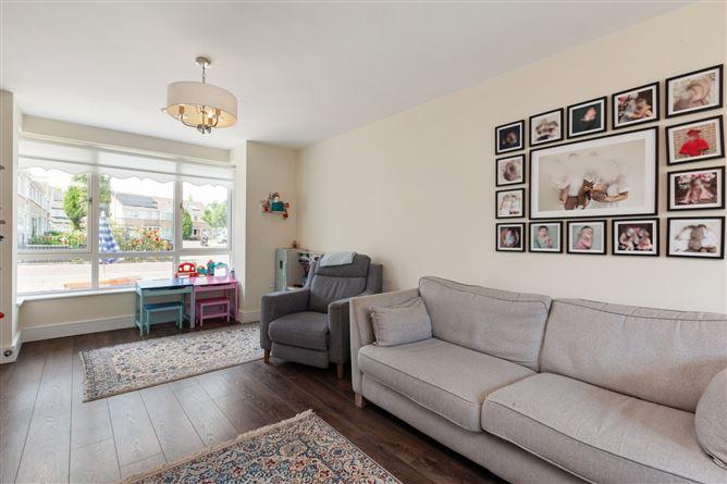 19 Diswellstown Court, Hamilton Park, Castleknock, Dublin 15, historical listing image 3