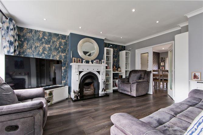 30 Cairnwood Court, Belgard, Tallaght, Dublin 24, historical listing image 3