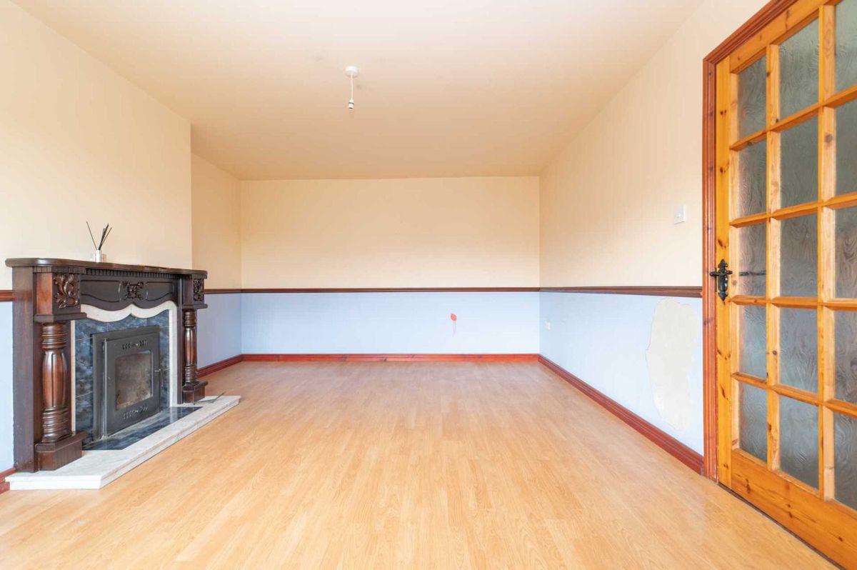 26 St Johns Park, Gransha Road, Buncrana, Co. Donegal, historical listing image 4