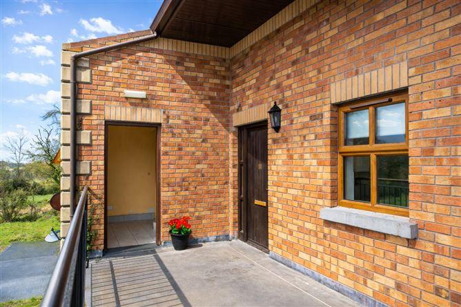 10 glasson lodge, prospect wood, county longford, historical listing image 3