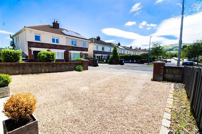 9 Woodstown Heath, Knocklyon, Dublin 16, historical listing image 3