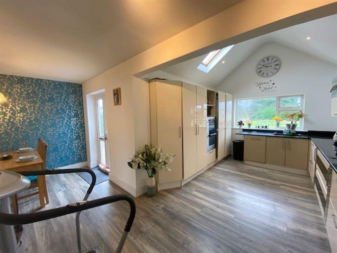 2 Glen View, Castlepollard, Westmeath, historical listing image 4