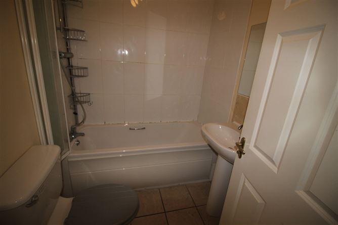 3 Poolboy Quay, Flowerhill, Navan, Meath, historical listing image 4