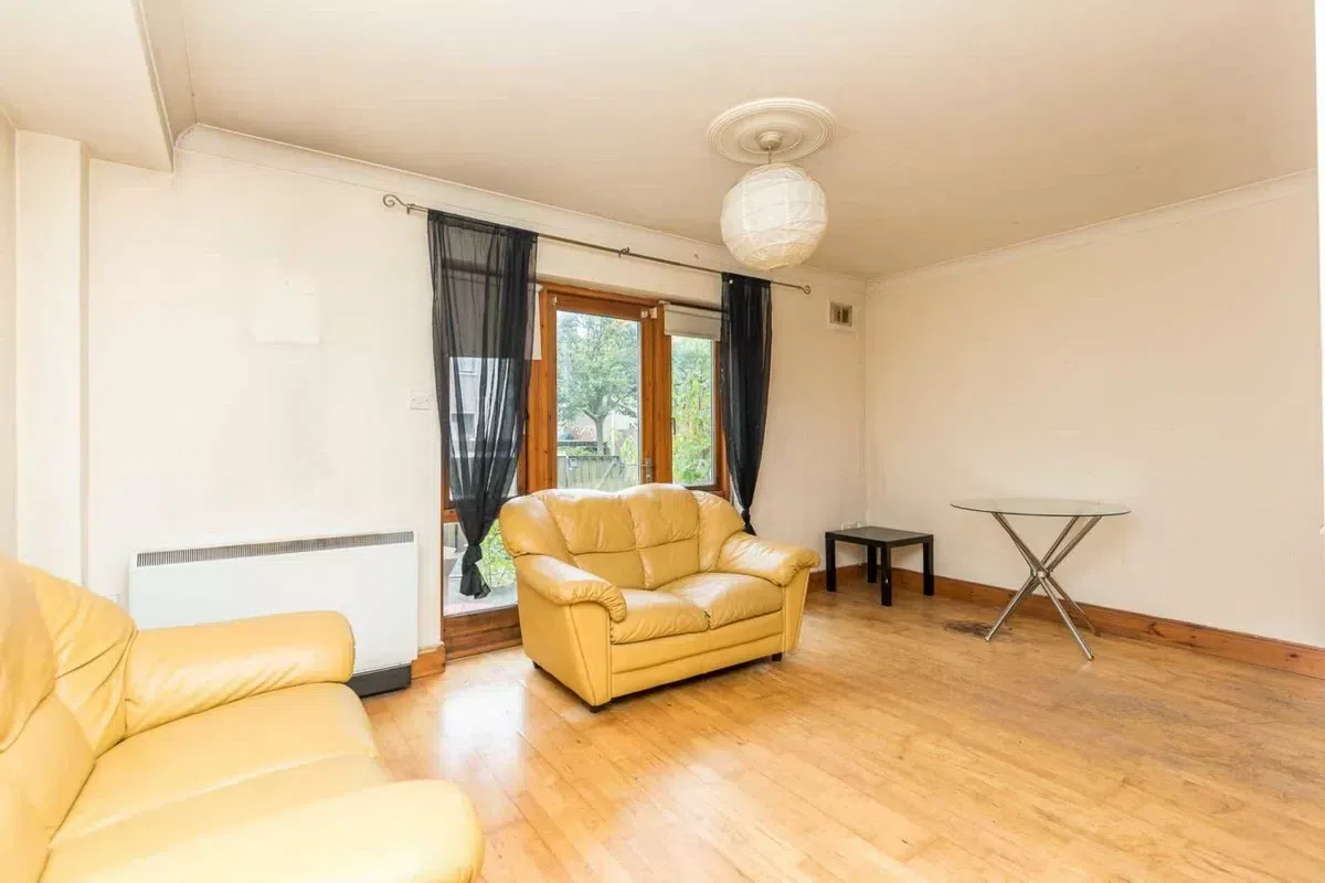 69 Ridgewood Square, Swords, Co. Dublin, historical listing image 6