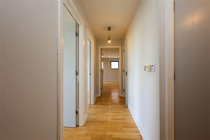 APARTMENT 16, THE QUAY, MARKET POINT, Mullingar, Co. Westmeath, historical listing image 2