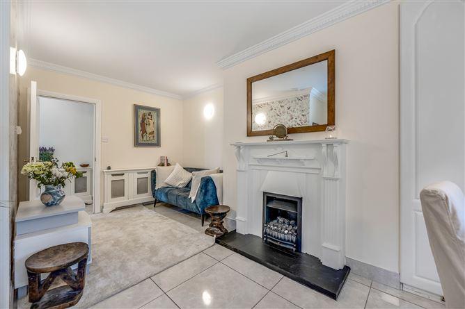 17 The Quarry, Carrickhill Road Upper, Portmarnock, County Dublin, historical listing image 4