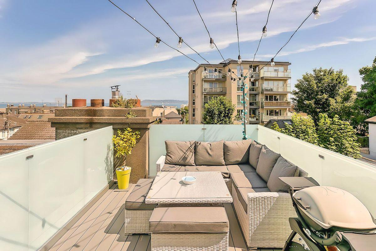 109a George's Street Lower, Dun Laoghaire, Co. Dublin, A96PY59, historical listing image 1
