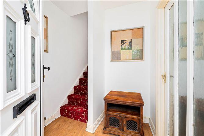 1 Sarsfield Terrace, Lower Main Street, Lucan, County Dublin, historical listing image 6