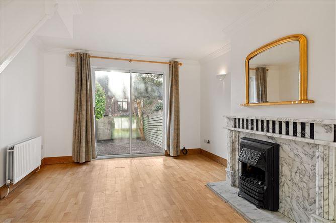 53 Merrion Strand, Sandymount, Dublin 4, historical listing image 3