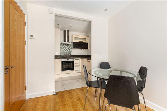 2 Ardavon Hall, Hazelbrook Square, Churchtown, Dublin 14, historical listing image 5