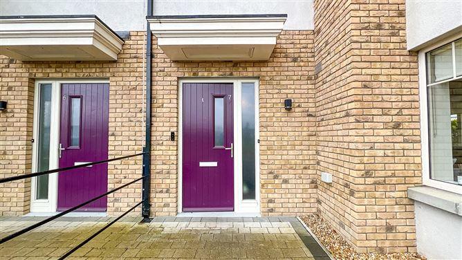 7 The Green, Castle Oaks, Breagagh Valley, Kilkenny, historical listing image 3