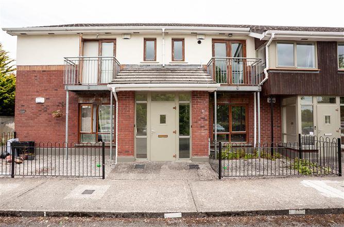230 Chambers Park, Kilcock, Co. Kildare, Kilcock, Kildare, historical listing image 1