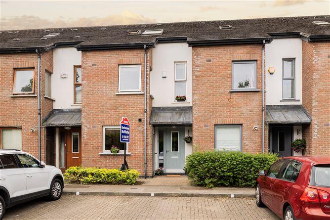 44 Hunters Walk Hunterswood, Ballycullen, Dublin 24, historical listing image 1