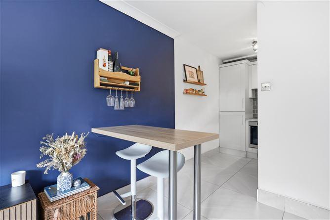 55 Trinity Square, South City Centre, Dublin 2, historical listing image 5