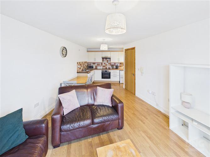 3a edgewater, convent rd, tullamore, historical listing image 5