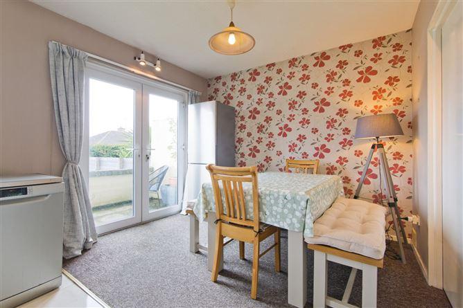 44 Kingston Grove, Ballinteer, Dublin 16, historical listing image 6