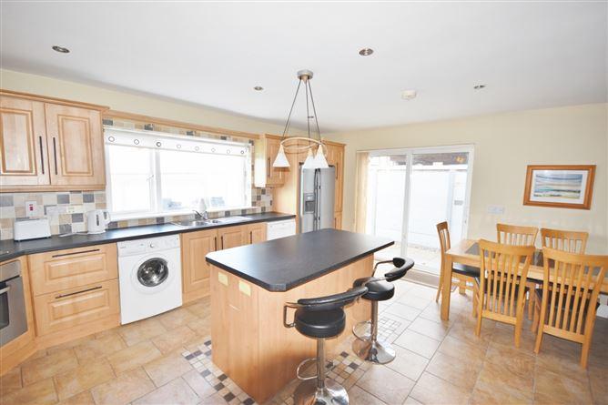 No. 4 Dolphin's View, Doon Road, Ballybunion, Co. Kerry, historical listing image 4